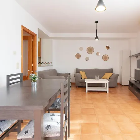 Global Properties, Practico Con Piscina En La Playa De Canet Apartamento *