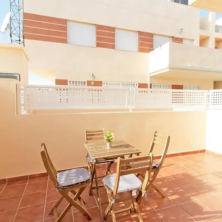 Global Properties, Practico Con Piscina En La Playa De Canet